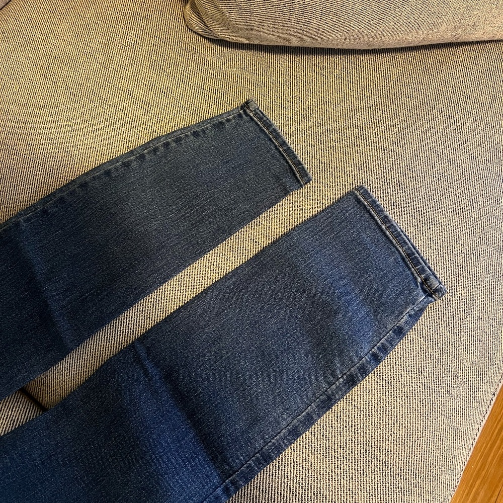 Universal Thread High Rise Skinny jeans - Picture 7 of 8